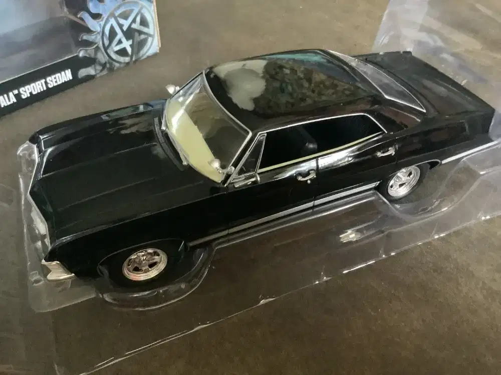 Greenlight SUPERNATURAL 1967 CHEVROLET IMPALA SPORT diecast car toys