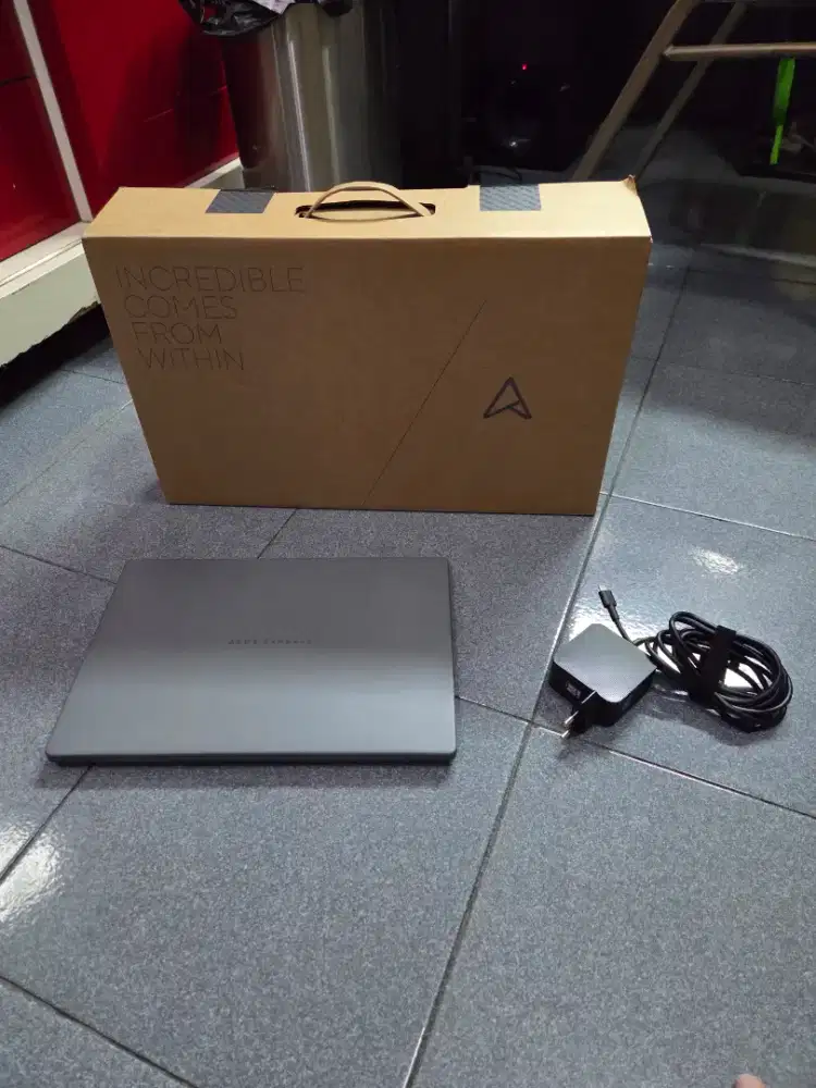 ASUS ZENBOOK A14 UX407QA

World lightest copilot+ pc
Only 880 gram