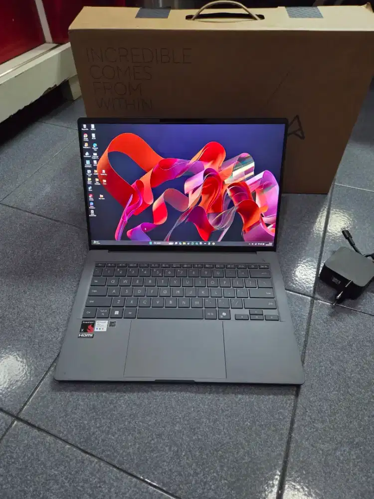 ASUS ZENBOOK A14 UX407QA 880 gram