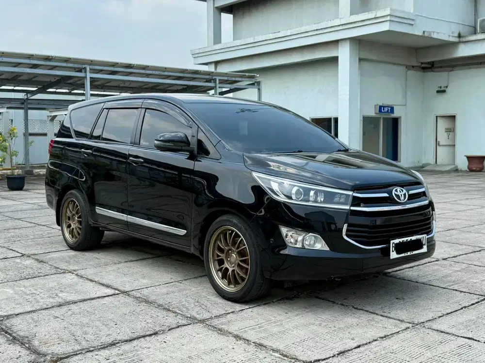 Toyota Kijang Innova V Diesel Matic 2018