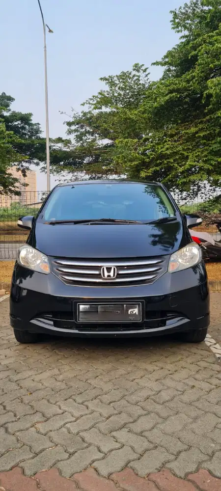 Honda Freed PSD 2012