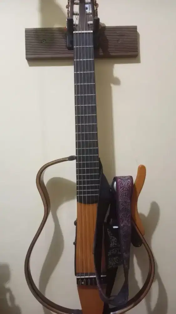 Gitar Akustik electrik yamaha