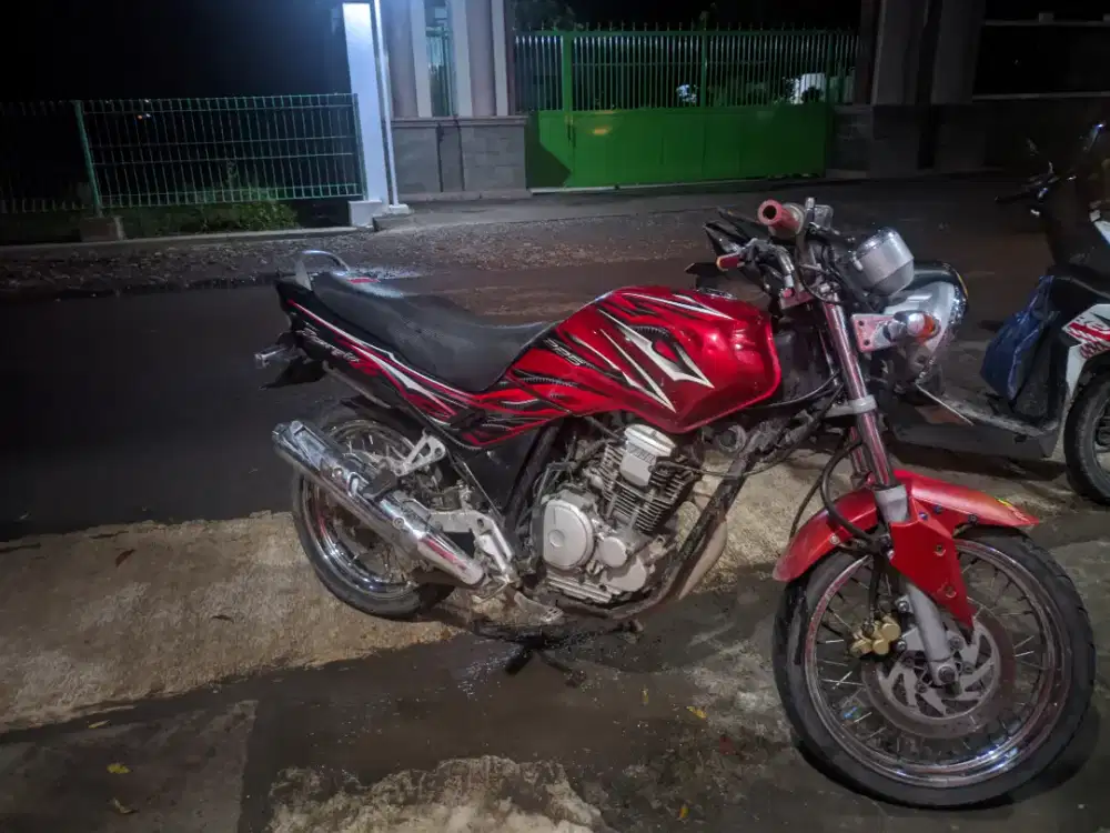 Di jual motor yamaha skorpio