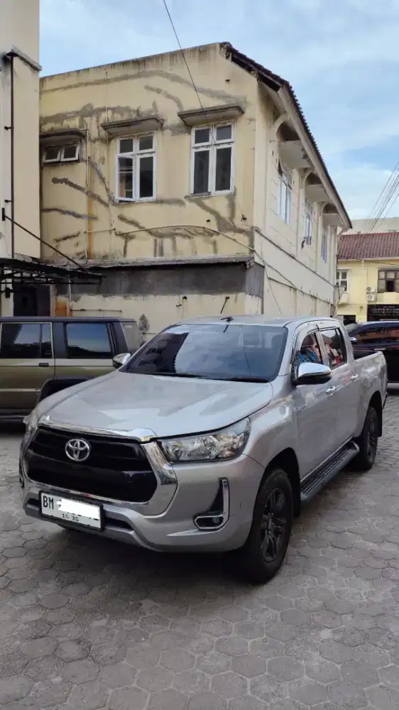 Toyota Hilux double cabin 2.4 G tahun 2020