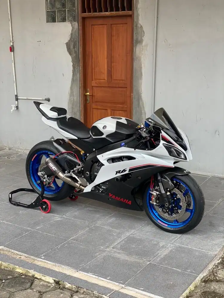 For Sale Yamaha R6 White Nik 2014 Pmk 2017 Perfect Condition