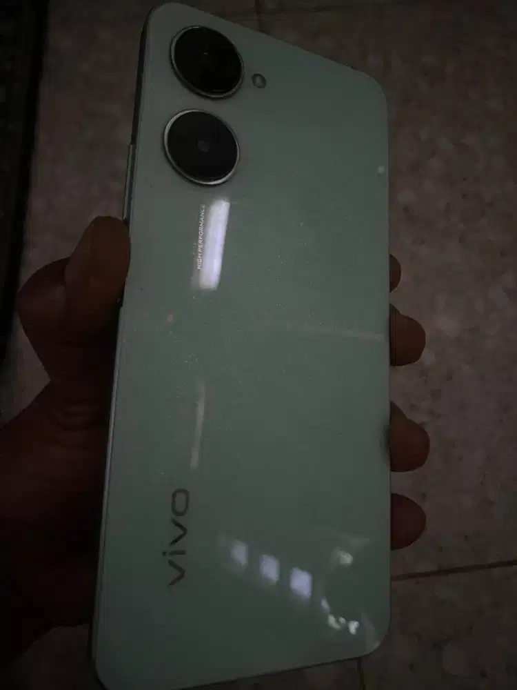 Vivo y03 ram 4+4 64