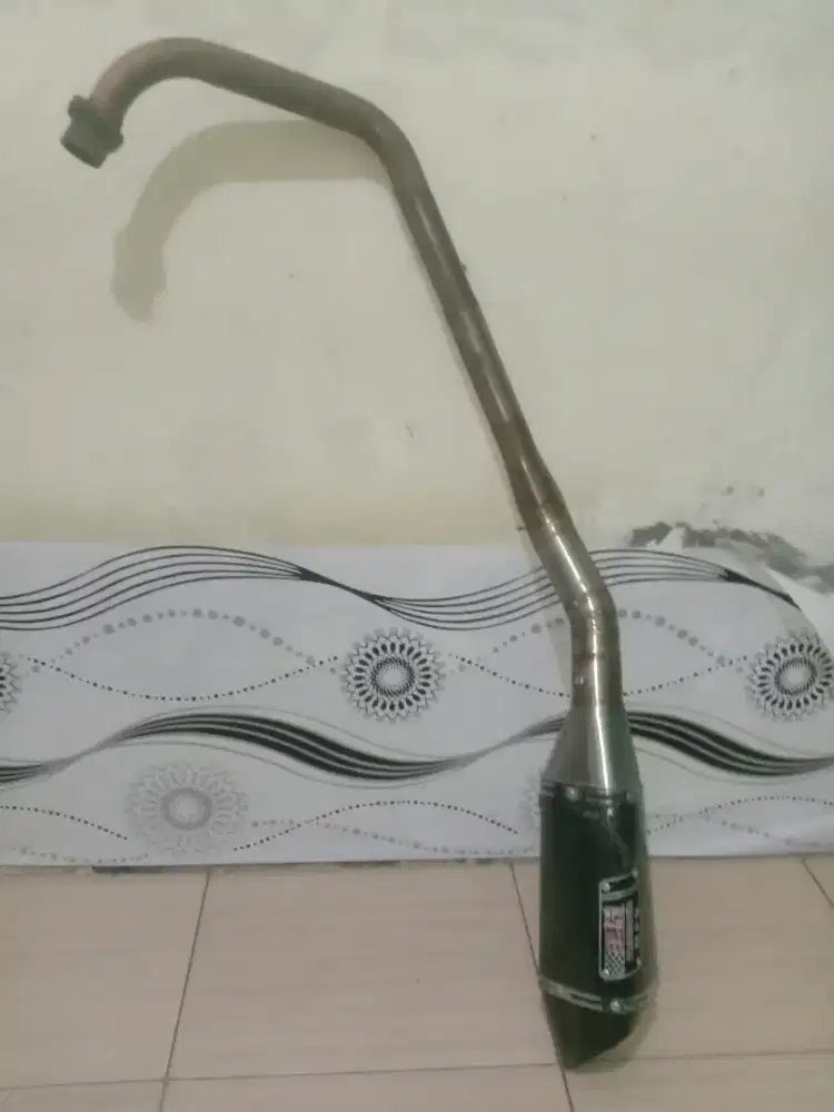Knalpot resing yoshimura cbr/cb/vixion dua lubang suara adem ngebas