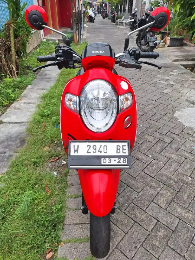 Jual scooy 2018 plat w gresik kondisi sgt bagus siap pakai