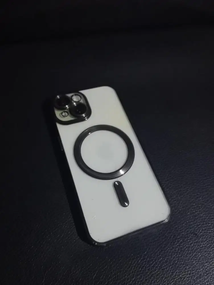 Iphone 15 128 ibox garansi masih 10bulan fullset