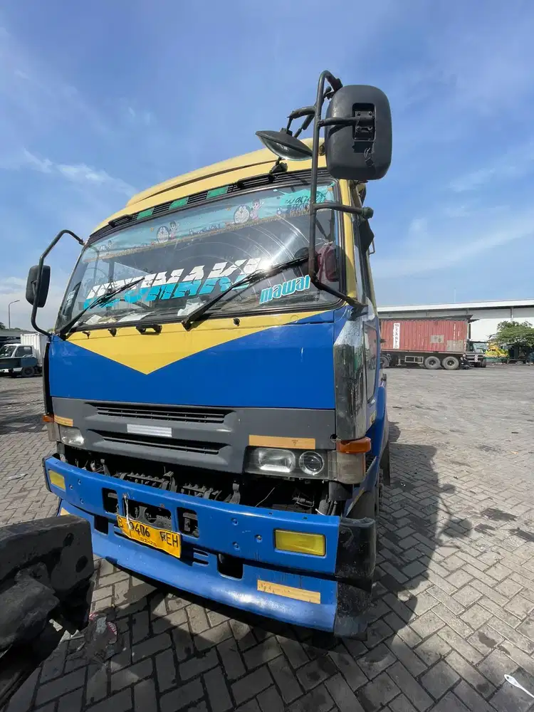 DIJUAL CEPAT – MITSUBISHI FP 410 D TRACTOR HEAD Built Up Singapura |