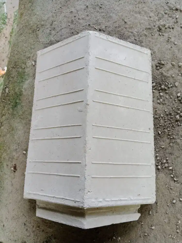 JuaL genteng flat beton cor &bata tempel