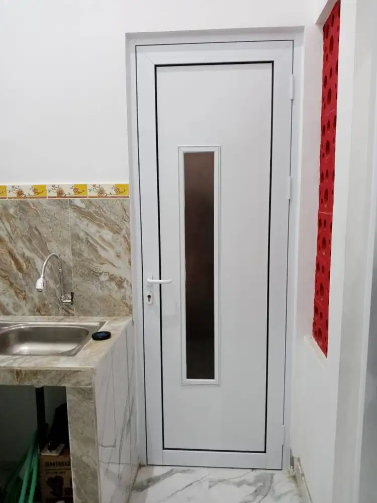 Plafon - Sekat PVC / Gypsum + Kusen Aluminium Alumunium + WPC PVC