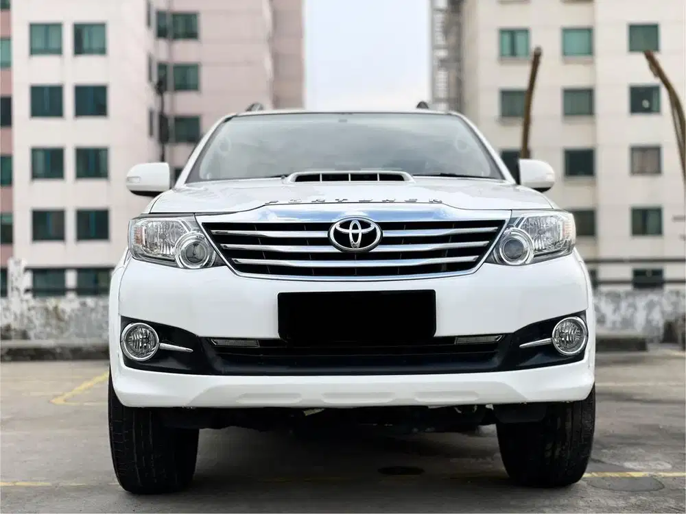 (Barang super)Fortuner VNT Diesel AT 2014 2014