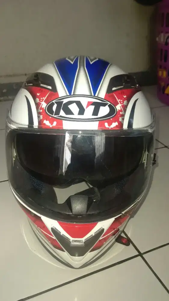 Jual helm KYT vendietta