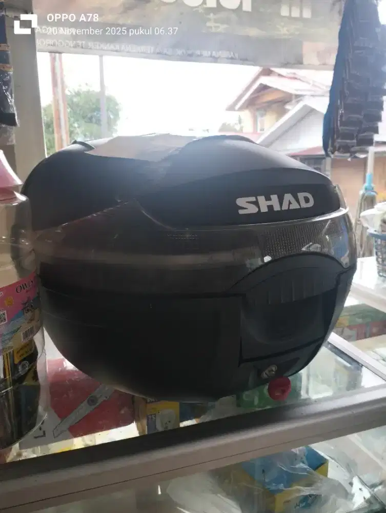 Jual box motor masih mulus dan lengkap