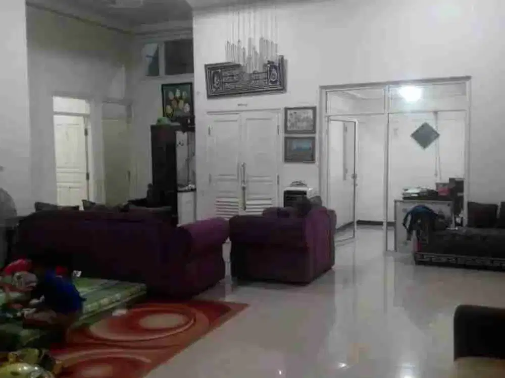 jual rumah murah  di jalan Hayam Wuruk kota Jombang