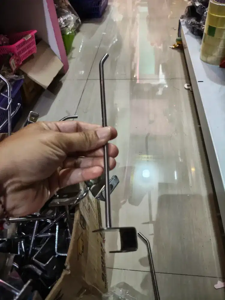 10 pcs Cantolan ram besi single hook