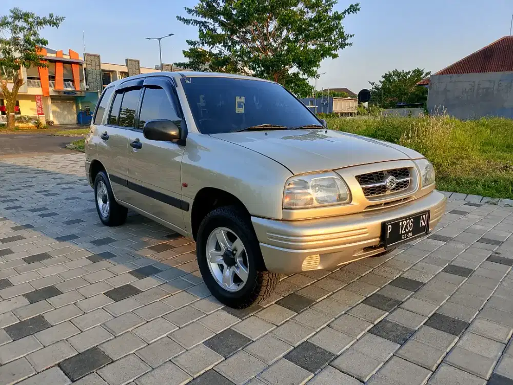 Suzuki Escudo 1.6 M/T 2005 Istimewa