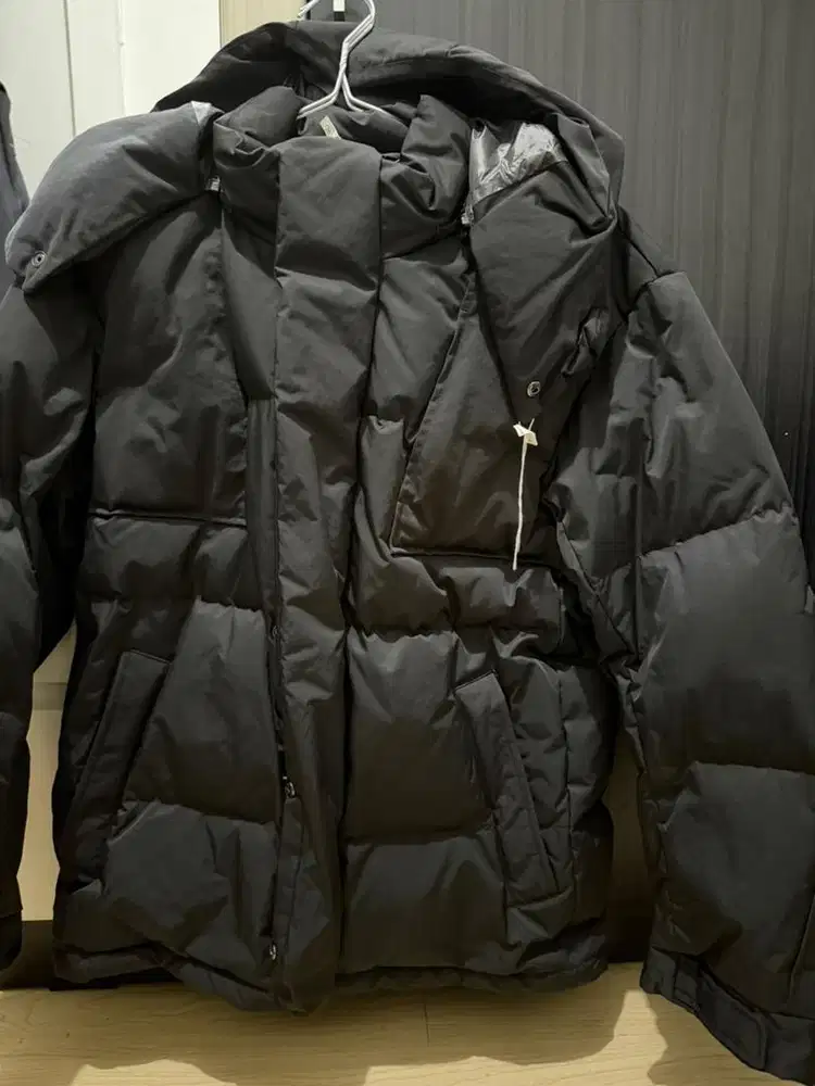 Dari Uniqlo j. Size XL