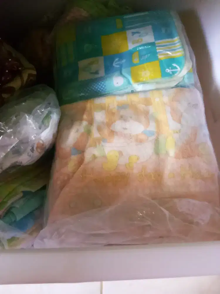 Preloved baju bayi baru lahir