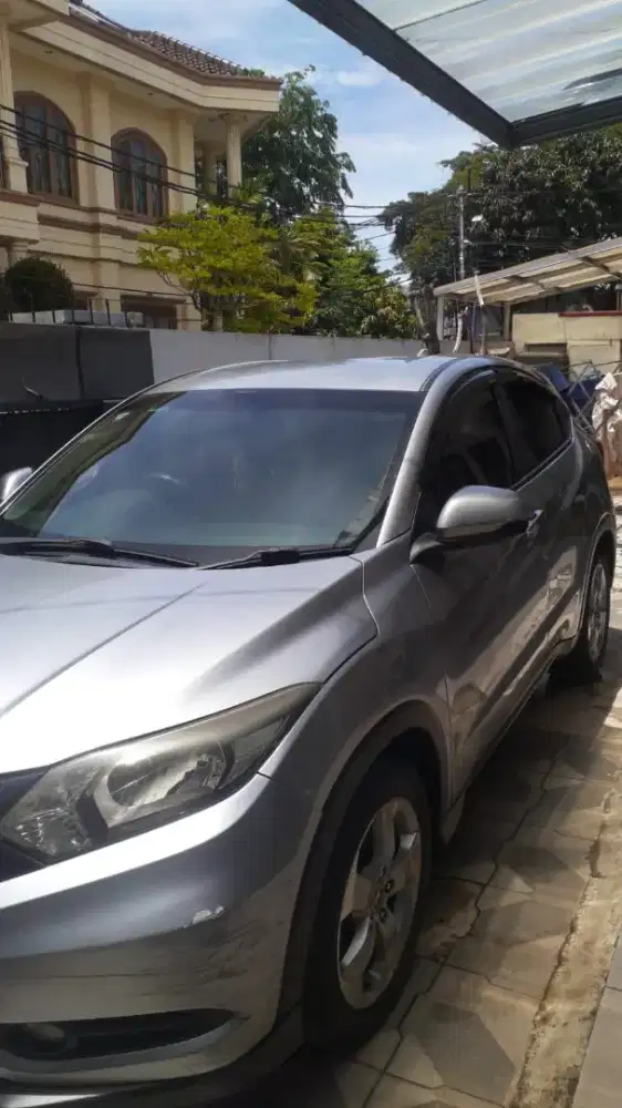 Honda HRV 2017 silver CVT AUTOMATIC