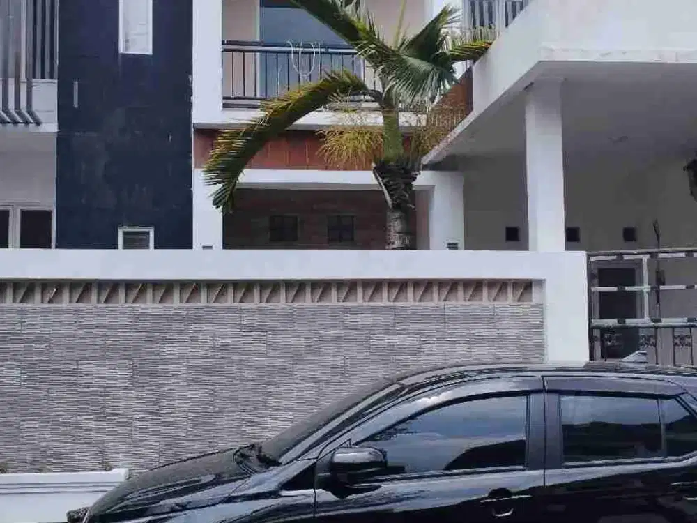 RUMAH 2 LANTAI SIAP HUNI DI RAFFLES HILLS CIBUBUR