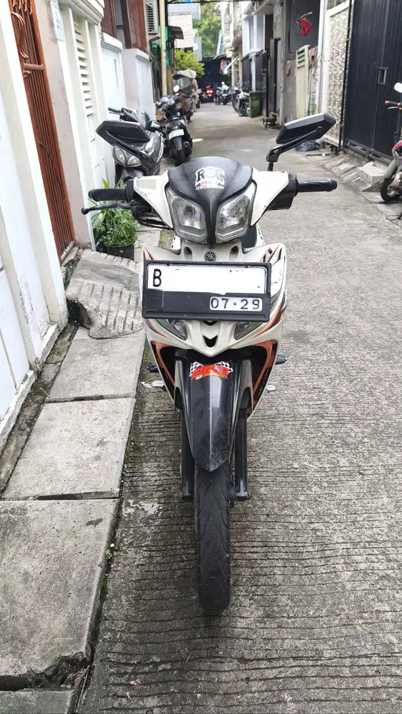 Yamaha Jupiter Z1 tahun 2014 surat lengkap