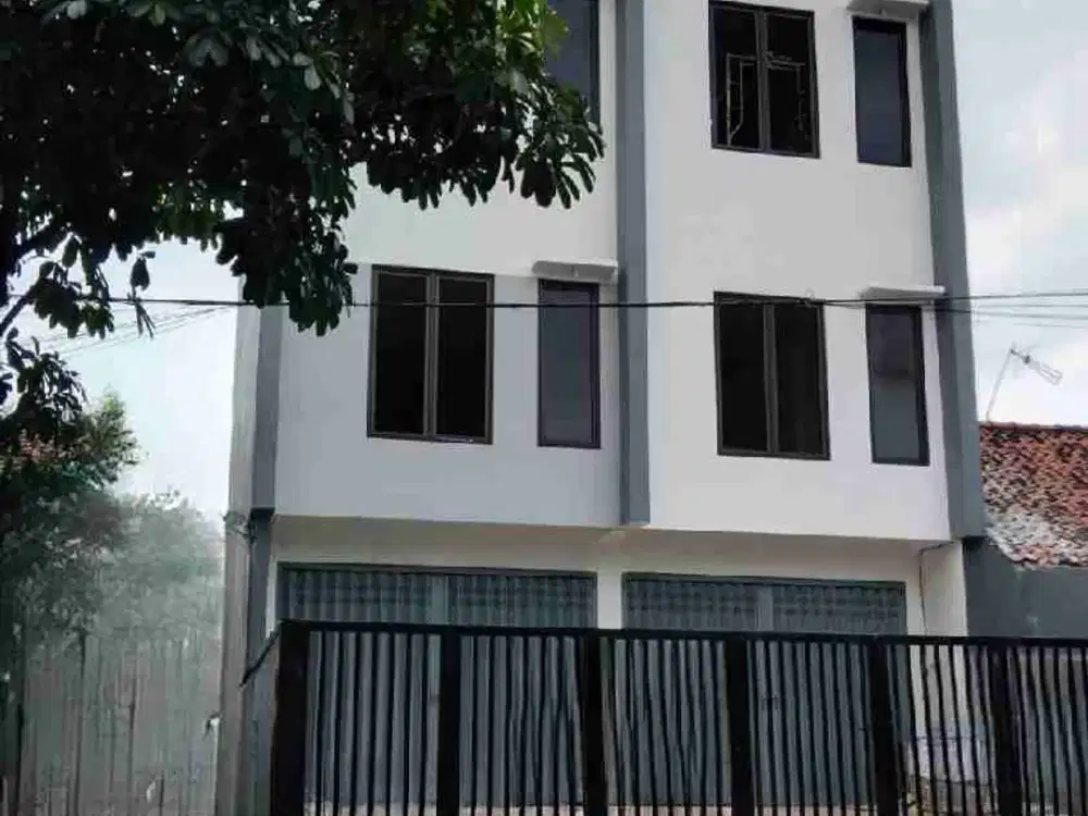 Jual/Disewakan Ruko baru di area Tambak Sari, Surabaya