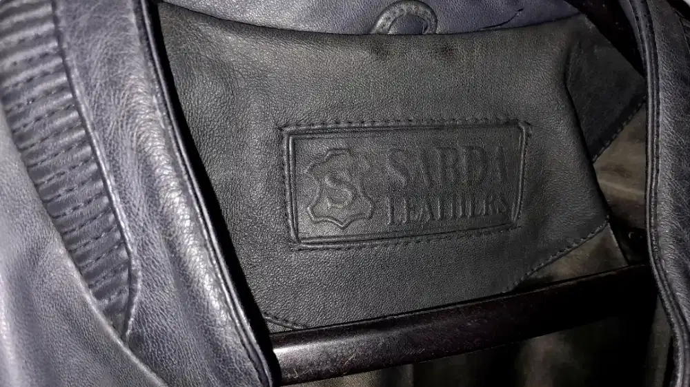 Jaket kulit domba ori garut warna hijau tua