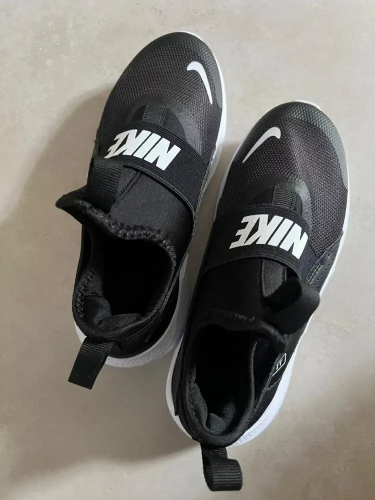 Nike flex runner 4 kids