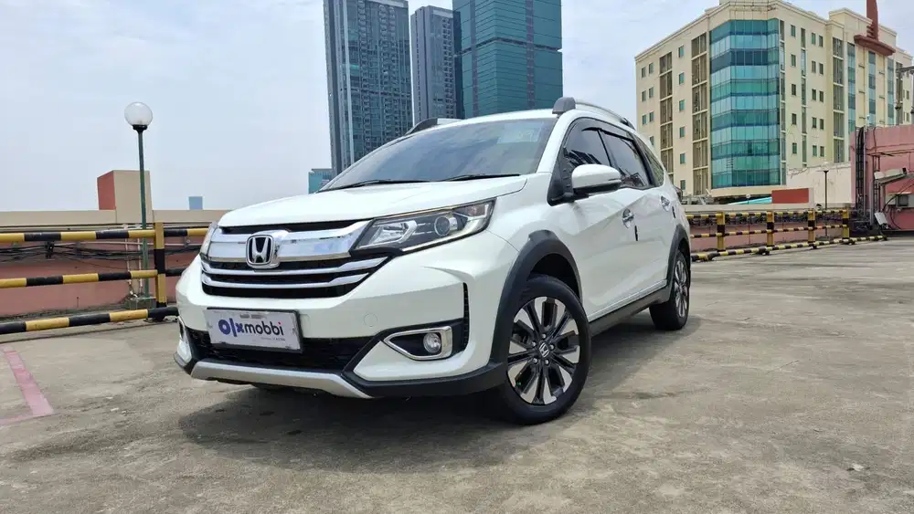 Pajak Panjang - Honda BRV 1.5 E Bensin-MT 2020