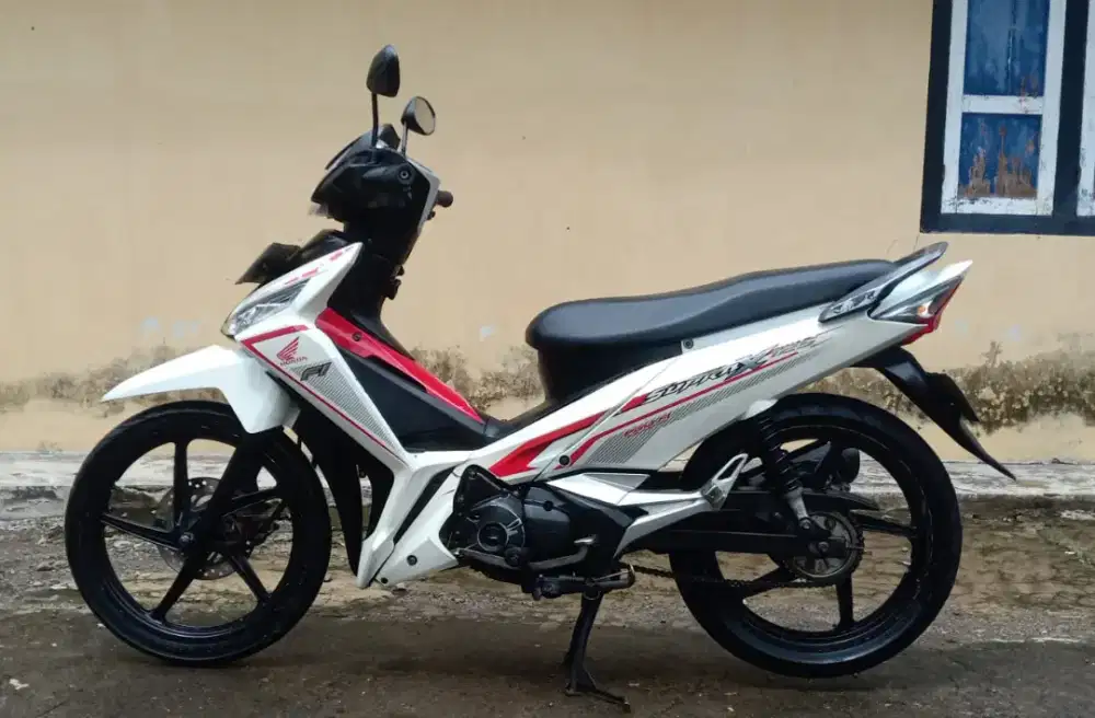 Supra 125 THN 2016 plat AB sleman