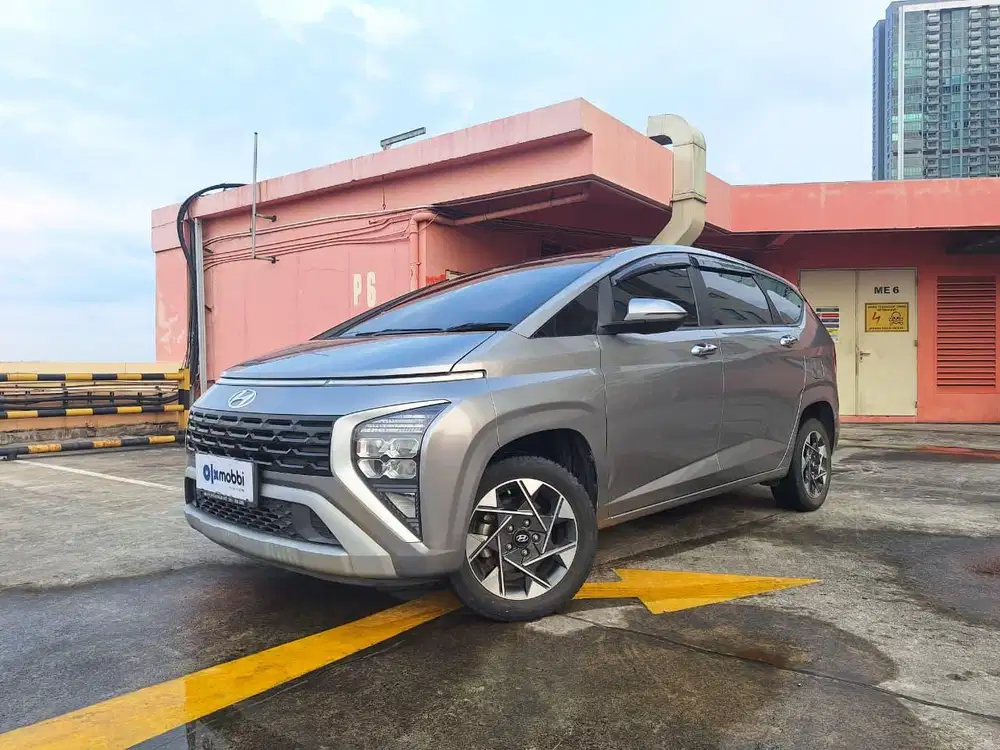 Pajak Panjang - Hyundai Stargazer 1.5 Prime Bensin-AT 2022
