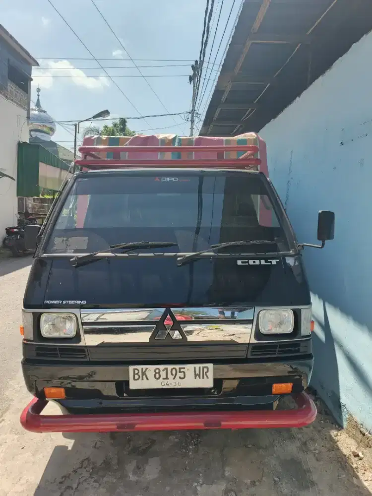 Di jual L300 2025 nik 2024 km13rb,harga 182jt nego