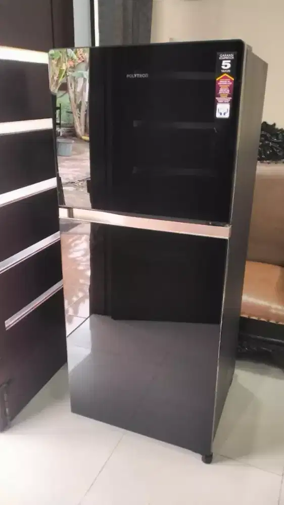 Kulkas Polytron 2pintu Jumbo