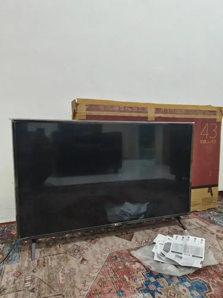 smart tv digital 43 LG , sharp polytron tcl cooca samsung changhong