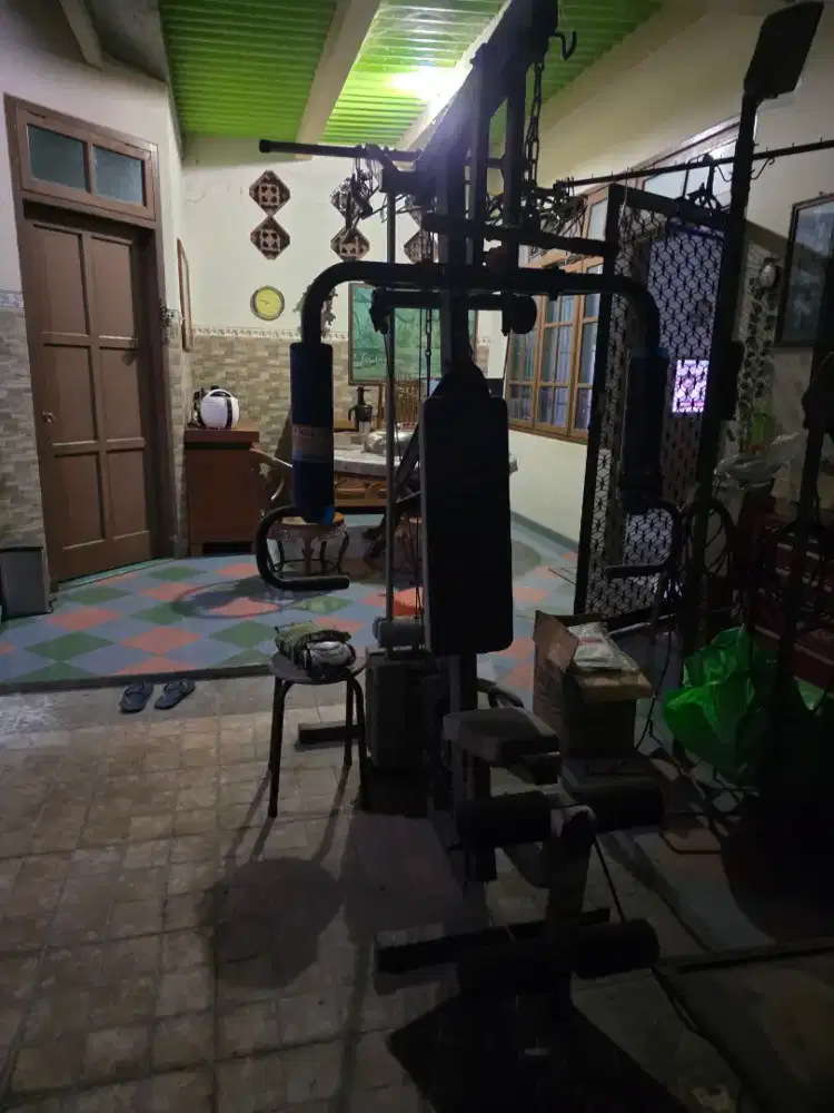 DIJUAL ALAT GYM DAN TREADMILL BEKAS