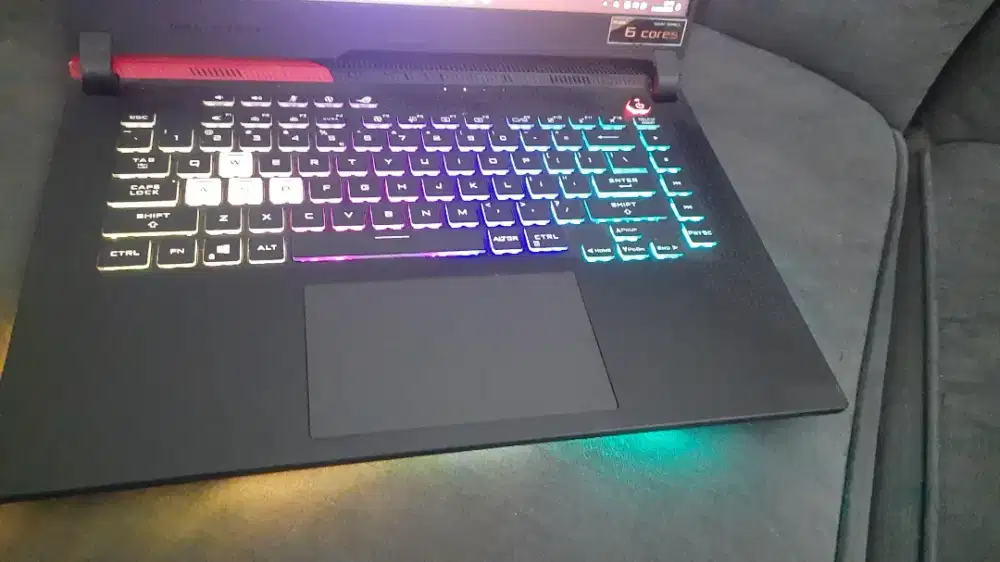 Asus Rog Strix G513QC
Ryzen 5 5600H/ram16gb/SSD 512/RTX3050/ RGB