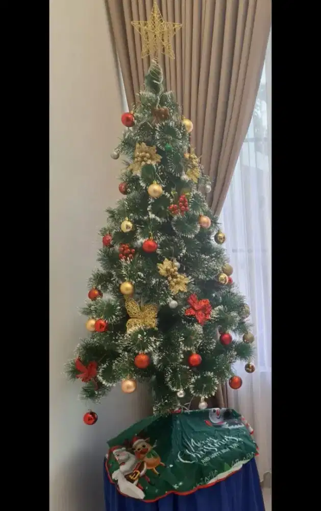 Pohon Natal Tinggi 150 cm Rangka Besi