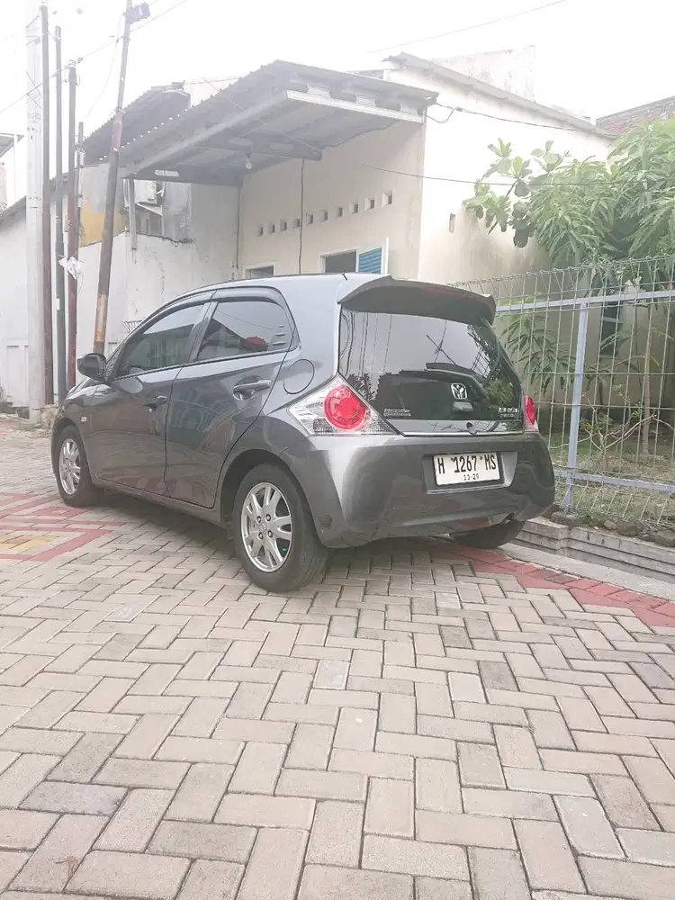 honda brio satya E MT dijamin suka TANGAN1 pribadi SANGAT TERAWAT