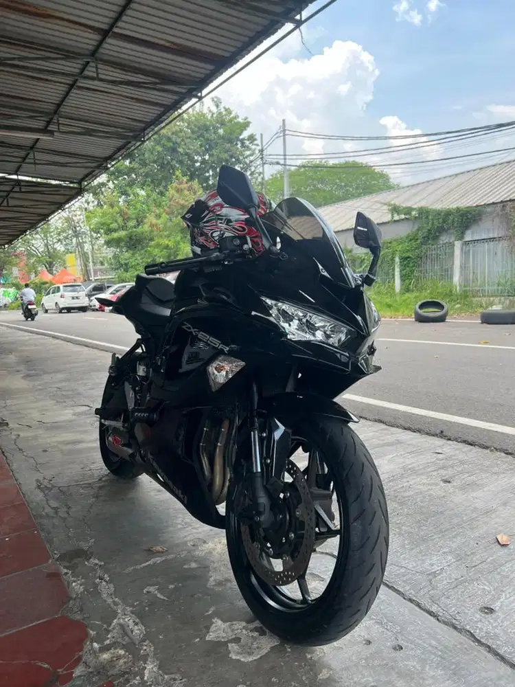 KAWASAKI ZX25R 2022 Non ABS