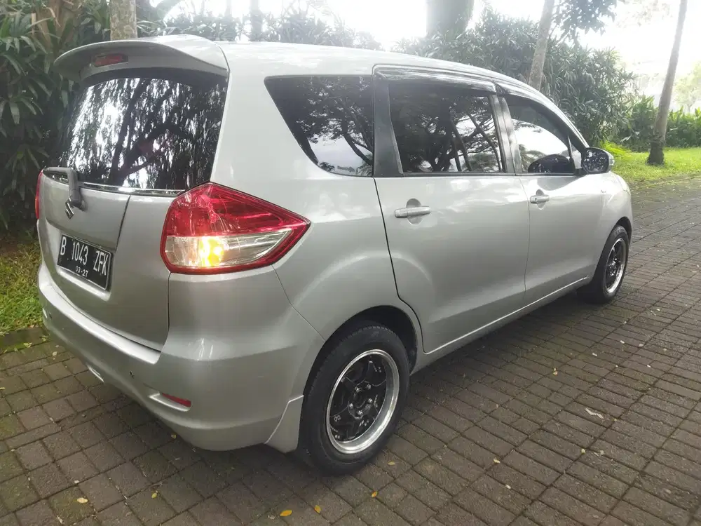Suzuki Ertiga 2013 Bensin