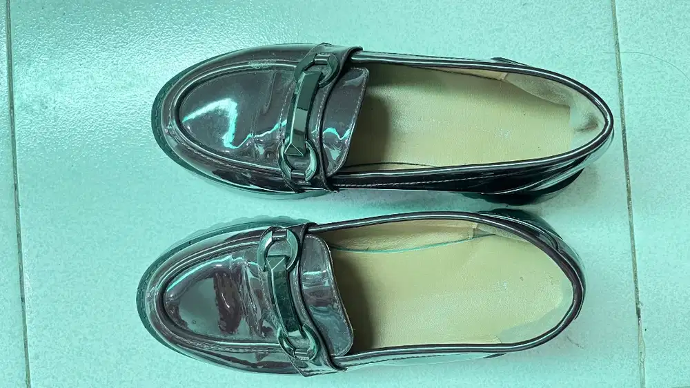 Dijual Sepatu docmart merk Fransisca Renaldy