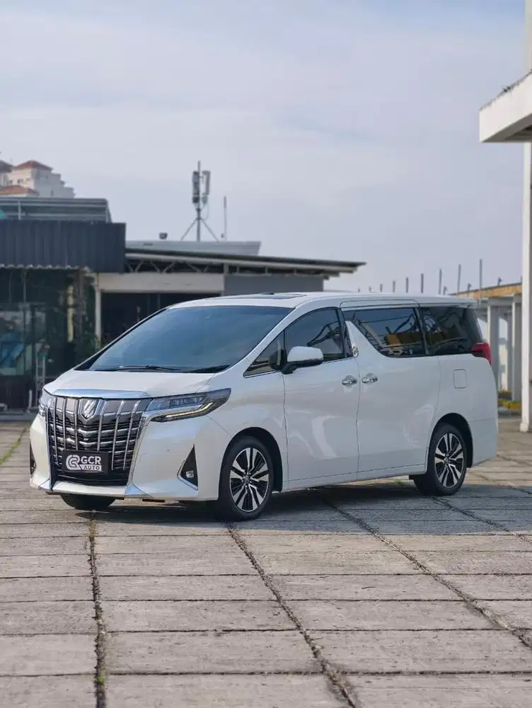 LIKE NEW KM LOW !! TOYOTA ALPHARD G ATPM 2022 AT MDL 2023/2021