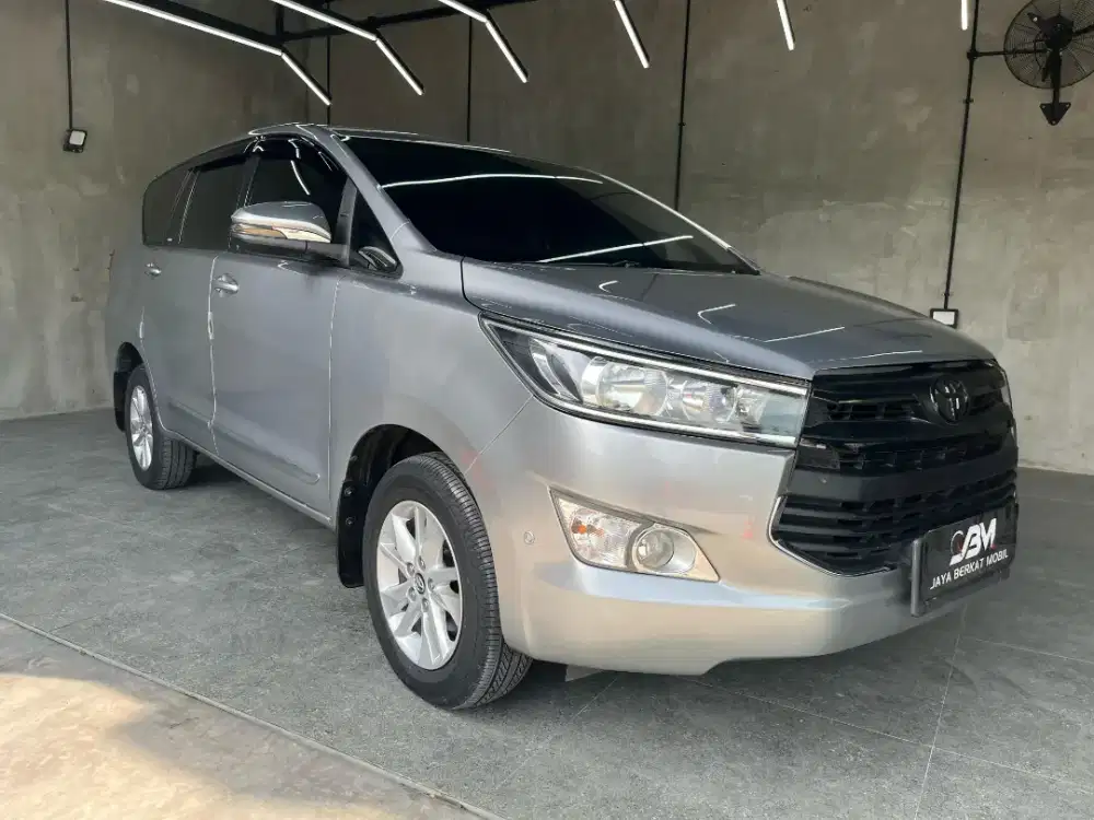 Innova Reborn 2.4V AT Diesel