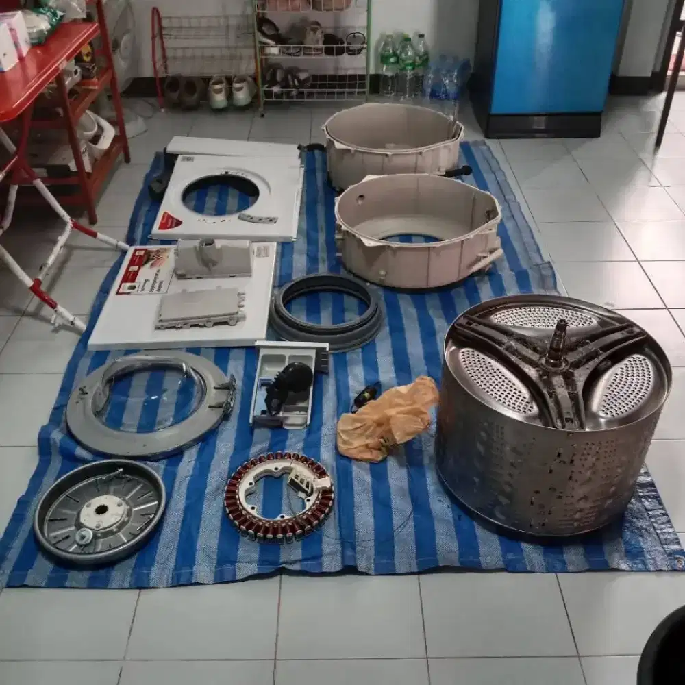 SERVICE AC, MESIN CUCI, KULKAS, FREEZER, SHOWCASE, POMPA AIR