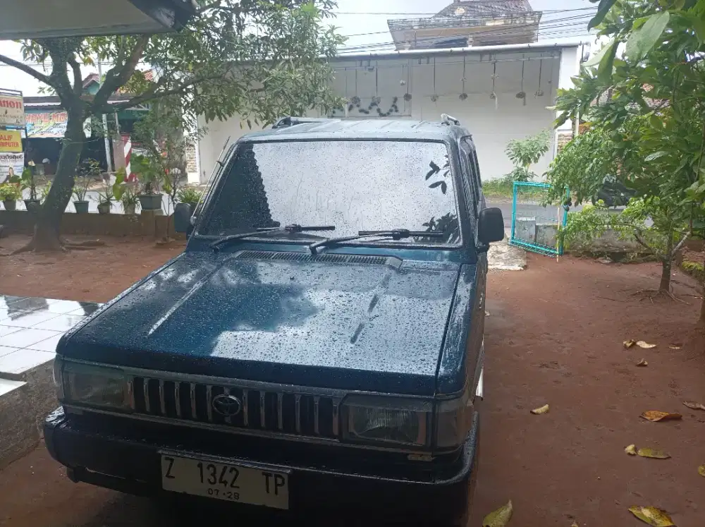 Kijang Grand Jantan