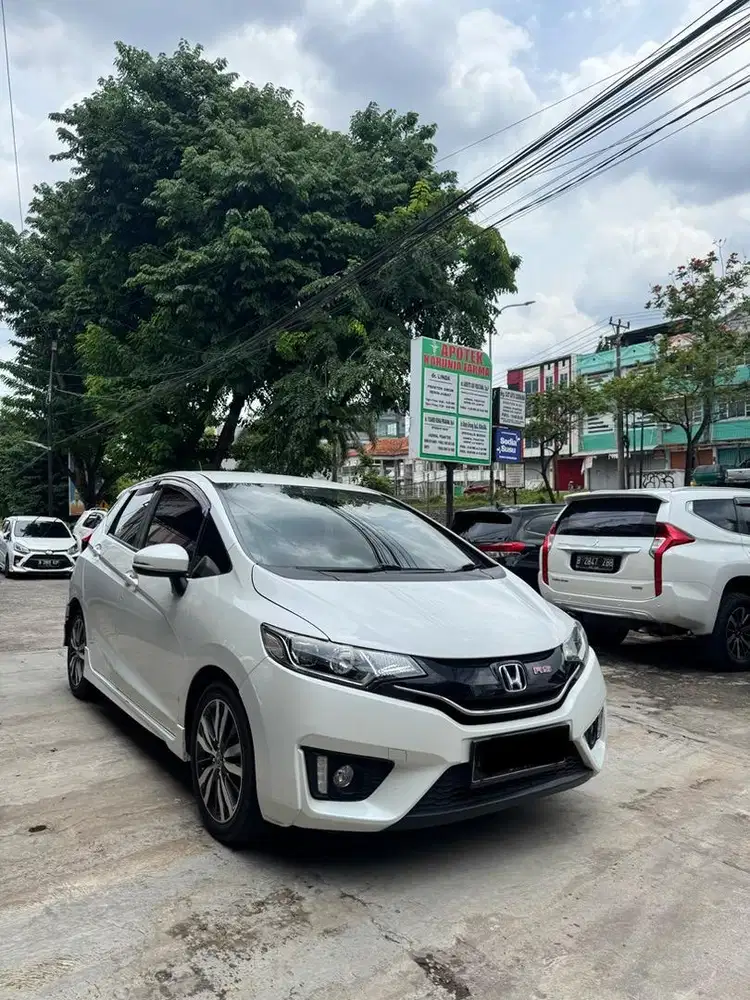 Jazz Rs 1.5 Automatic (2015/2016) Muluzzzz