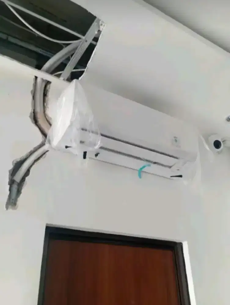 SERVICE AC PERBAIKAN DAN MAINTENANCE