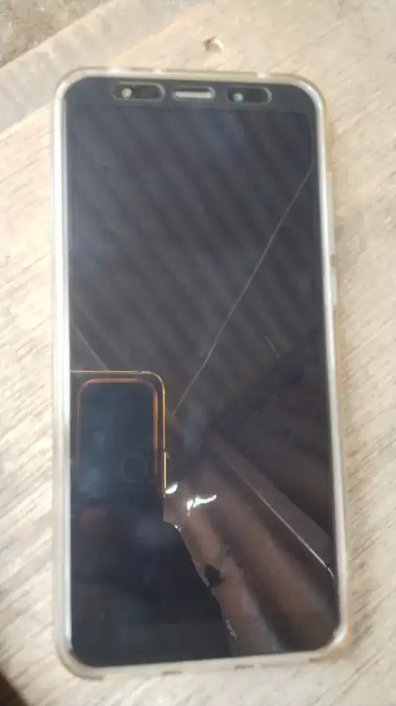 REDMI 5 PLUS TINGGAL PAKAI